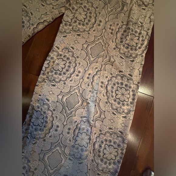 Anthropologie peach and black split leg pants - Picture 3 of 6